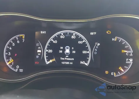 2017 Jeep Grand Cherokee Altitude 4X4 z USA, uszkodzony, nr VIN 1C4RJFAG4HC792389